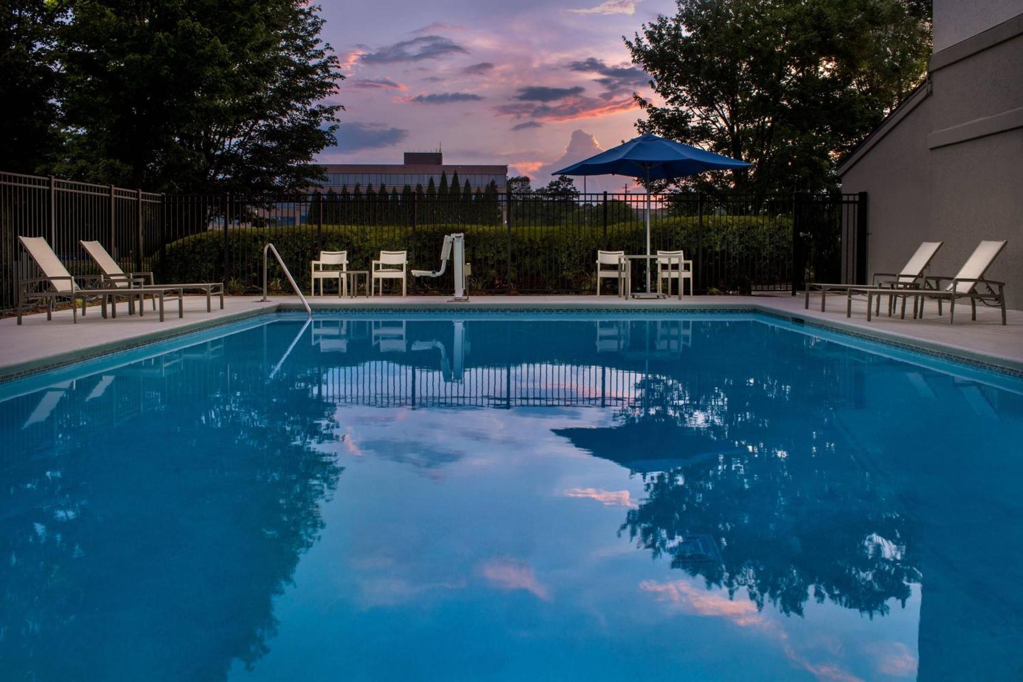 Springhill Suites By Marriott Atlanta Perimeter Center Sandy Springs Buitenkant foto